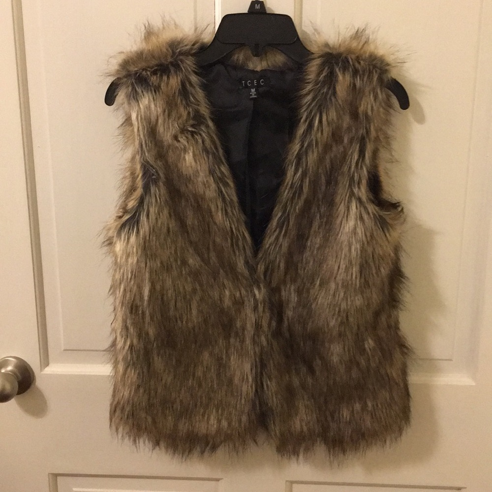 fur vest